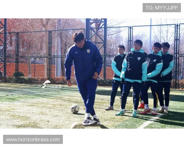 山东泰山豪门地位面临考验，球队本赛季表现波动影响整体竞争力