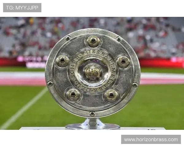 奥尔莫的德国杯冠军主力身份与俱乐部荣誉解析