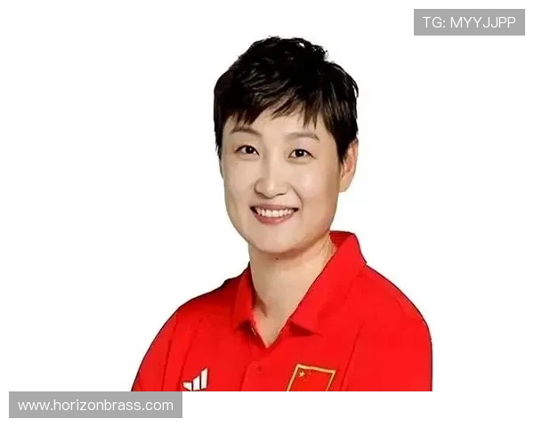 杨昊出门连保姆都带，普通人羡慕不起来这生活节奏